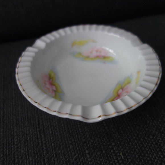 Vintage Ceramic Ash Tray - Picture 3 of 8